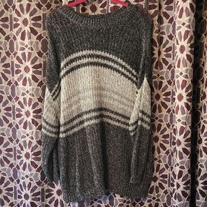 American Eagle Outfitters Black and Gray Sweater